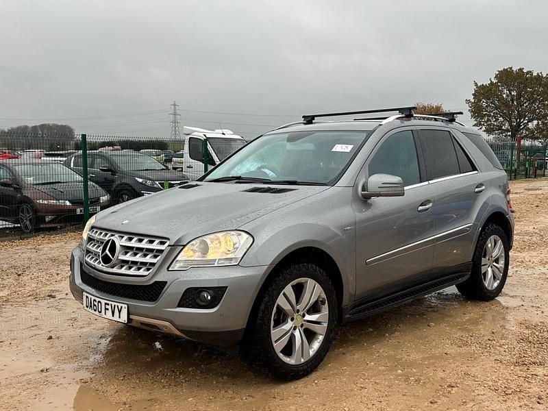 Silver Used 2010 Mercedes ML350 SUV | £4,850 (Good price) - Image 1/4