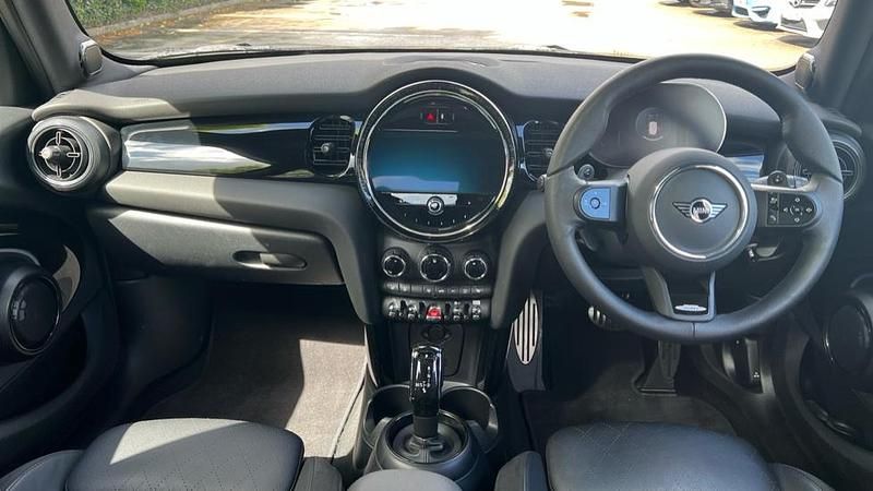Used Mini Cooper S Hatch 176 HP (129 kW) 2023 Black Hatchback