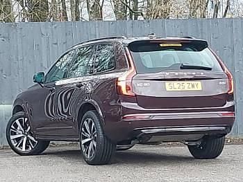 Used Volvo XC90 Plus 250 HP (183 kW) 2025 Red SUV