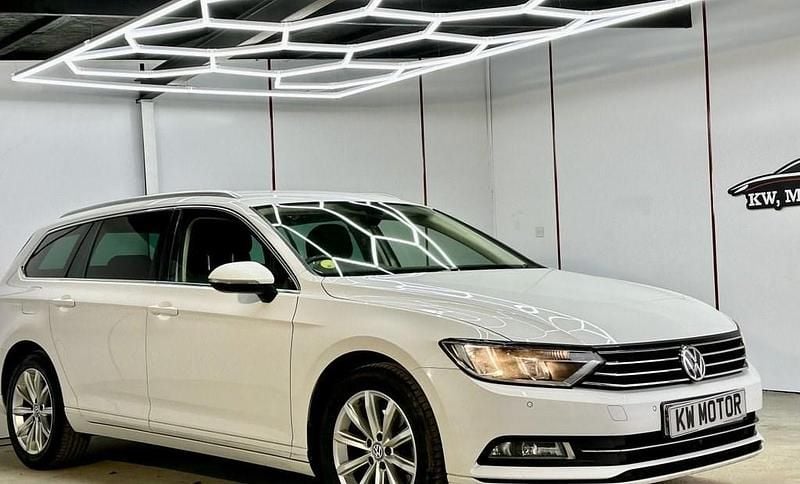 Used VW Passat Business 150 HP (110 kW) 2016 White Estate