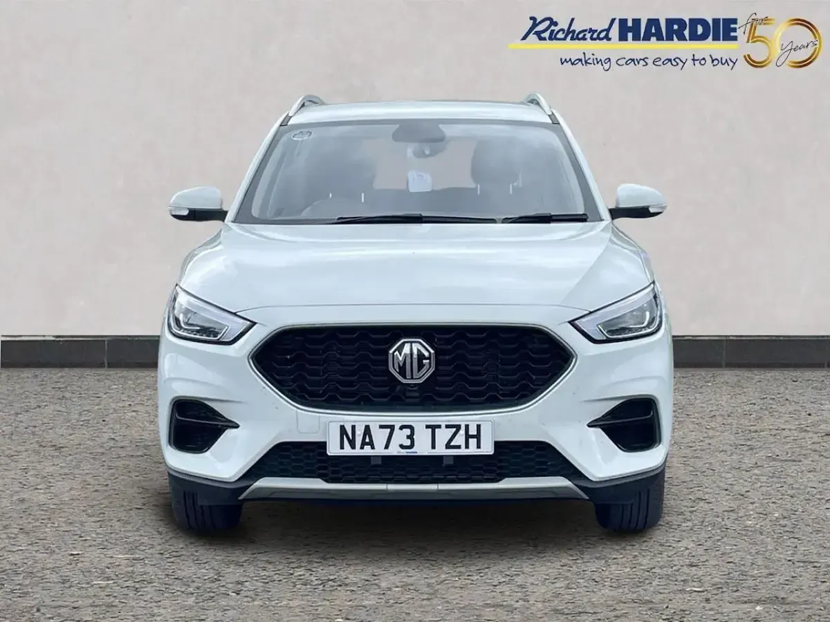 Used MG ZS Excite 105 HP (77 kW) 2023 White SUV