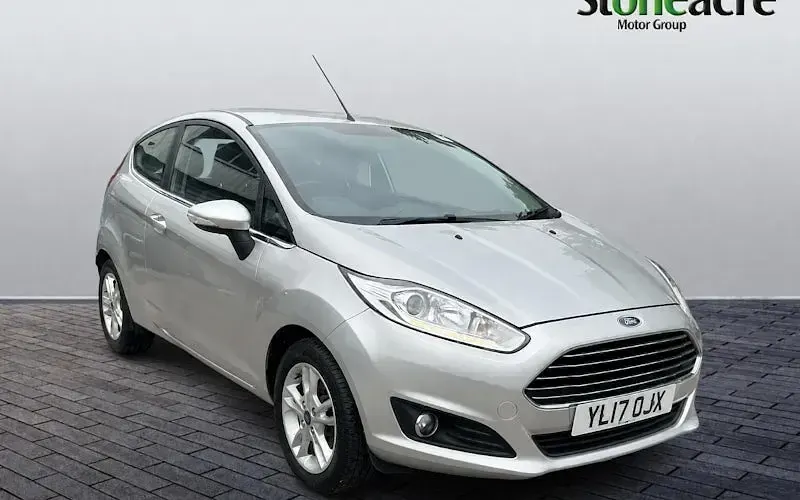 Used Ford Fiesta Zetec 82 HP (60 kW) 2017 Hatchback