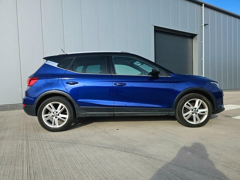 Usado Seat Arona FR 2020 Azul SUV