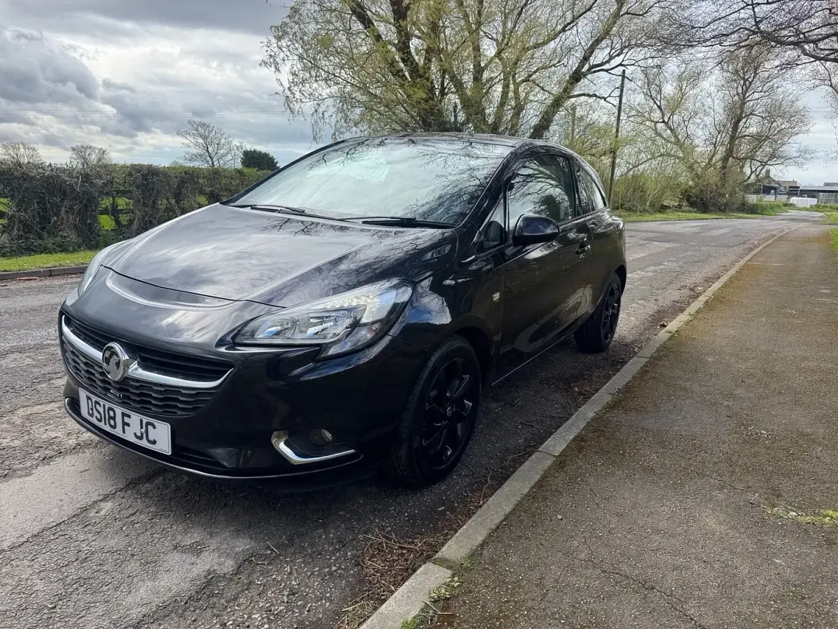 Used Vauxhall Corsa SRi 2018 Black Hatchback