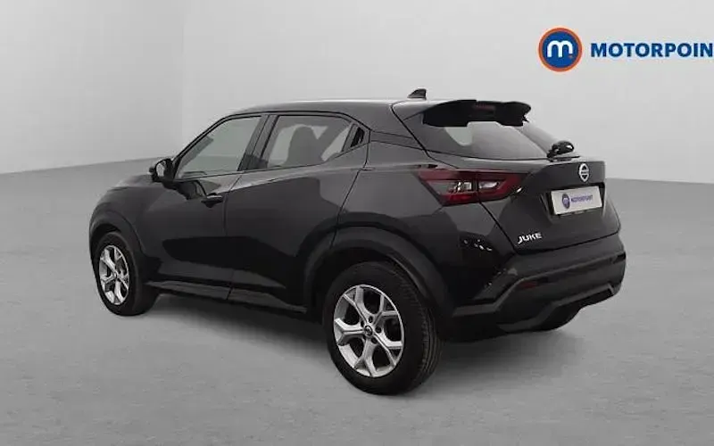 Used Nissan Juke N-Connecta 114 HP (83 kW) 2022 Black SUV