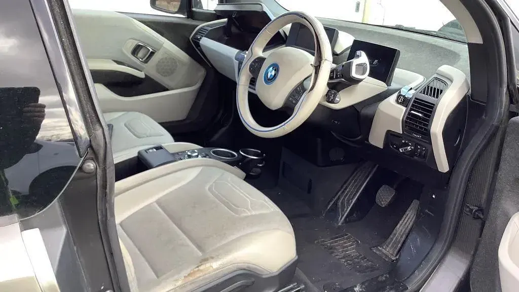 Used BMW i3 Comfort Edition 170 HP (125 kW) 2016 Silver Hatchback