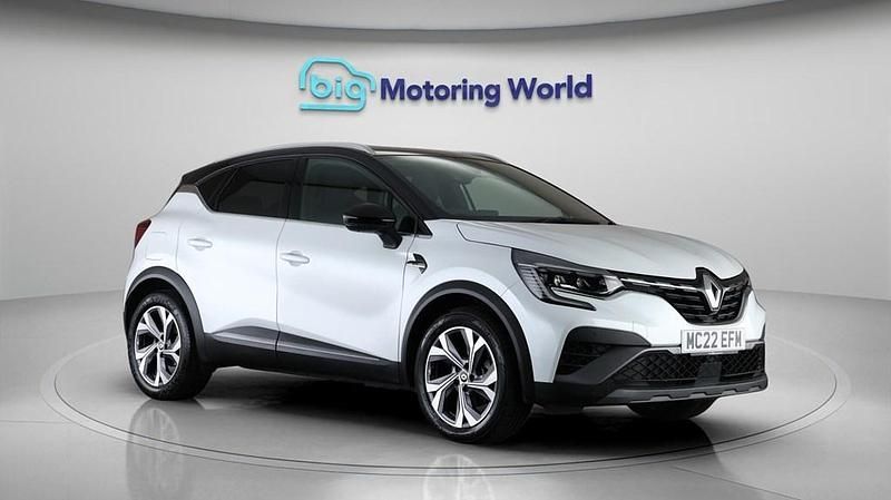 Usado Renault Captur RS Line 145 HP (106 kW) 2022 Branco SUV