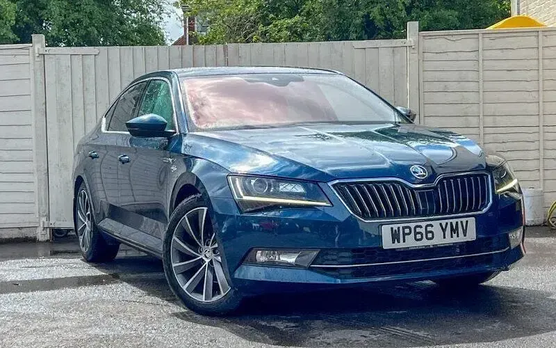 Used Skoda Superb 190 HP (139 kW) 2017 Hatchback