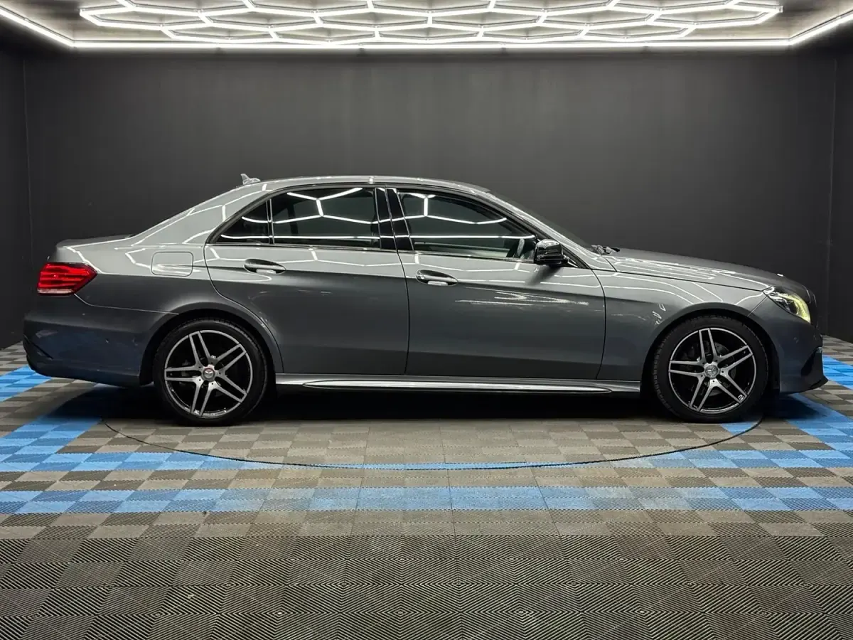 Used Mercedes E220 AMG 2015 Grey Sedan