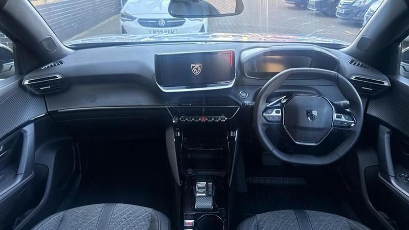 Used Peugeot e-2008 Allure 98 kW (134 HP) 2024 Grey SUV