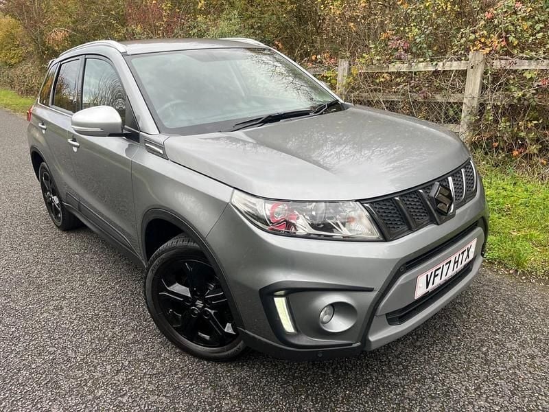 Grey Used 2017 Suzuki Vitara Hatchback | £10,590 (Good price) - Image 1/4