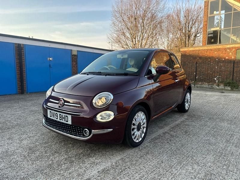 Used Fiat 500 Lounge 69 HP (50 kW) 2019 Red Hatchback