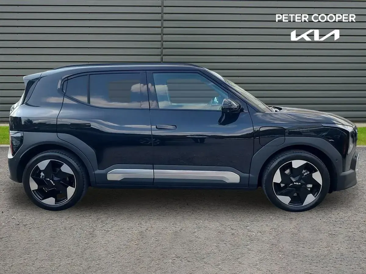 Used Kia EV2 First Edition 106 kW (145 HP) 2026 Black SUV