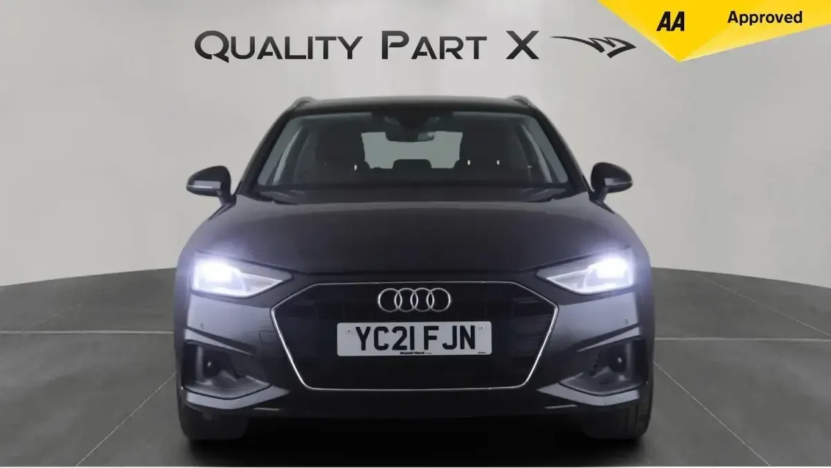 Used Audi A4 Comfort 163 HP (119 kW) 2021 Black Estate