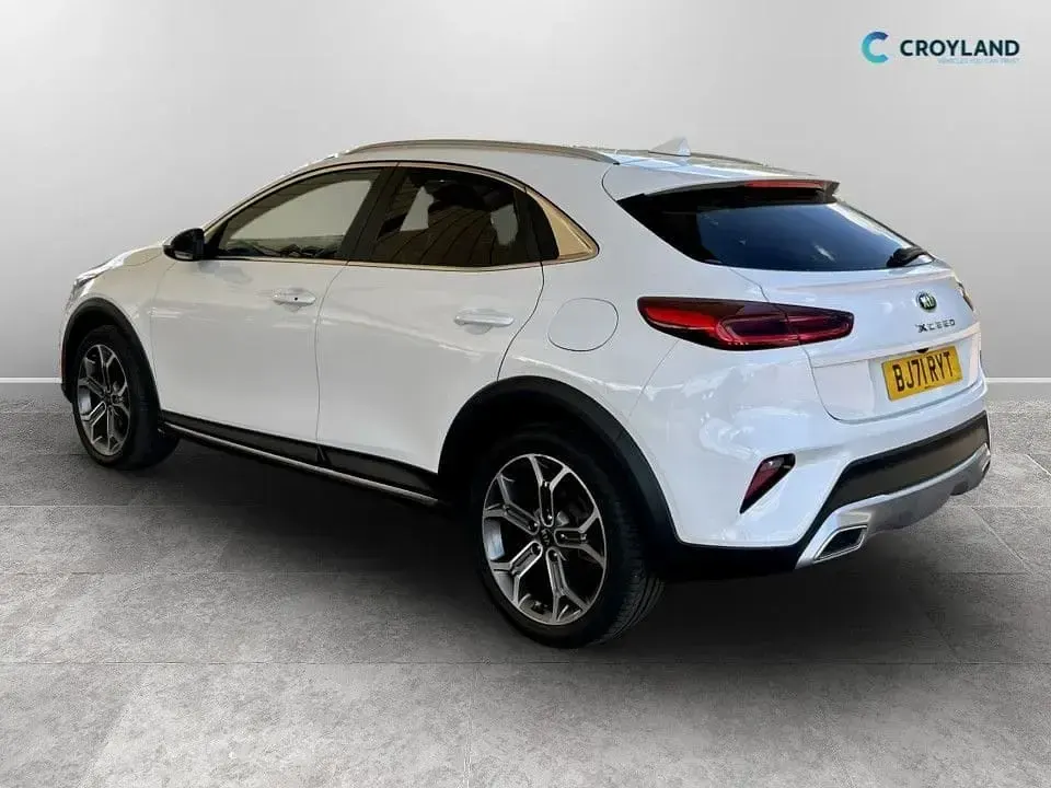 Used Kia XCeed 158 HP (116 kW) 2021 White SUV