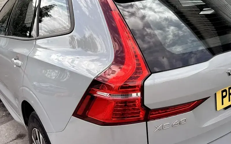 Used Volvo XC60 Core 250 HP (183 kW) 2023 Grey SUV