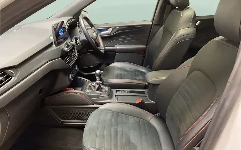 Begagnad Ford Kuga ST-Line X 120 HK (88 kW) 2021 SUV