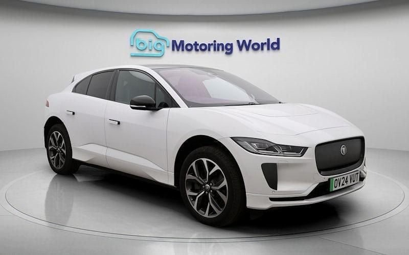 White Used 2024 Jaguar I-Pace R-Dynamic SUV | £32,200 (Fair price) - Image 1/4
