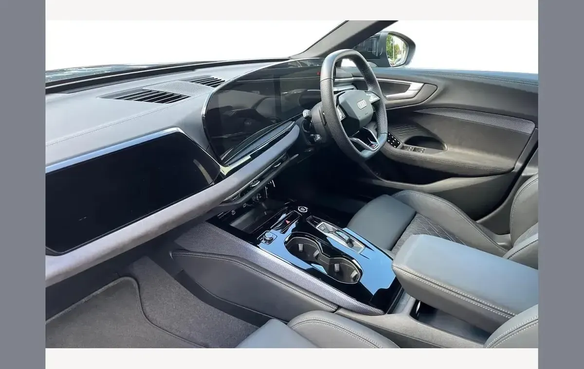 Used Audi A5 Advanced 150 HP (110 kW) 2025 Blue Sedan