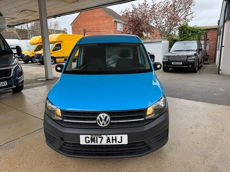 Used VW Caddy Maxi Startline 102 HP (75 kW) 2017 Blue MPV