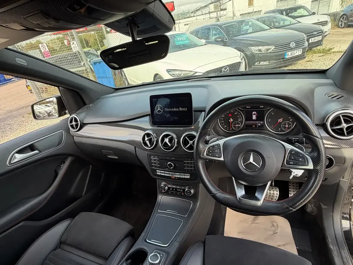 Used Mercedes B180 AMG Line Premium 2017 Black Hatchback