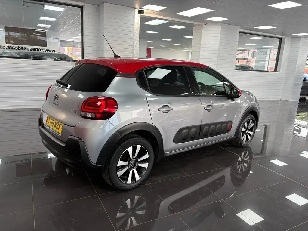 Used Citroën C3 Flair 100 HP (73 kW) 2019 Grey Hatchback