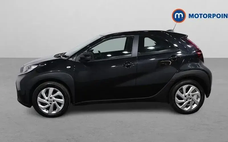 Usado Toyota Aygo X PURE 72 CV (52 kW) 2025 SUV