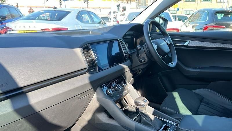 Used Skoda Karoq SE L 150 HP (110 kW) 2025 Black SUV