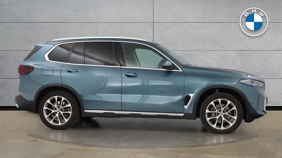 Gebraucht BMW X5 xLine 294 PS (216 kW) 2025 Blau SUV