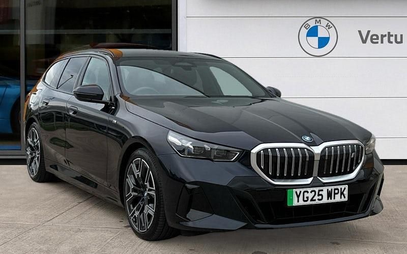 Used 2025 BMW i5 M Sport Sedan | £48,442 (Expensive) - Image 1/4