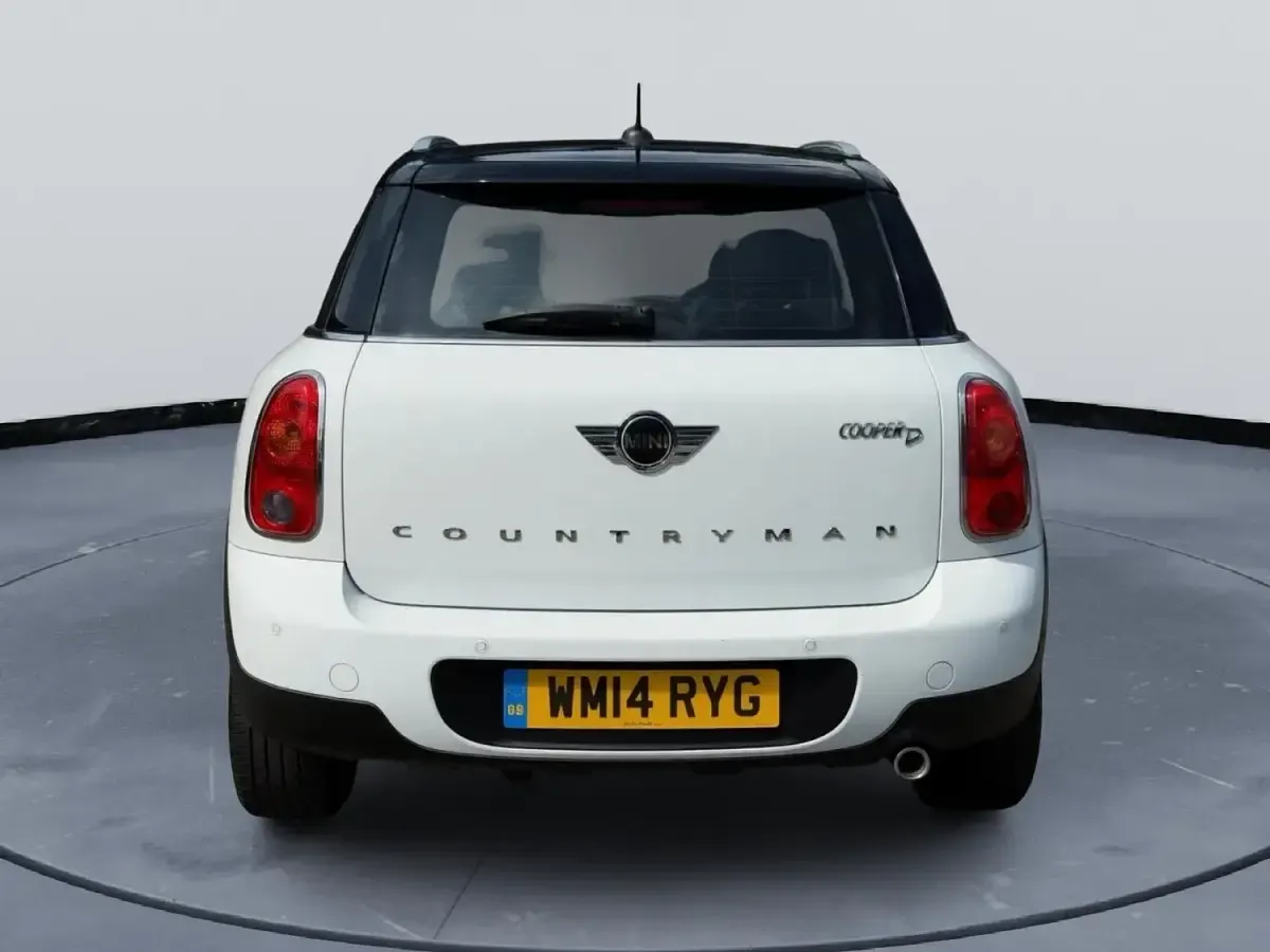 Used Mini Cooper D Business 2014 White Hatchback