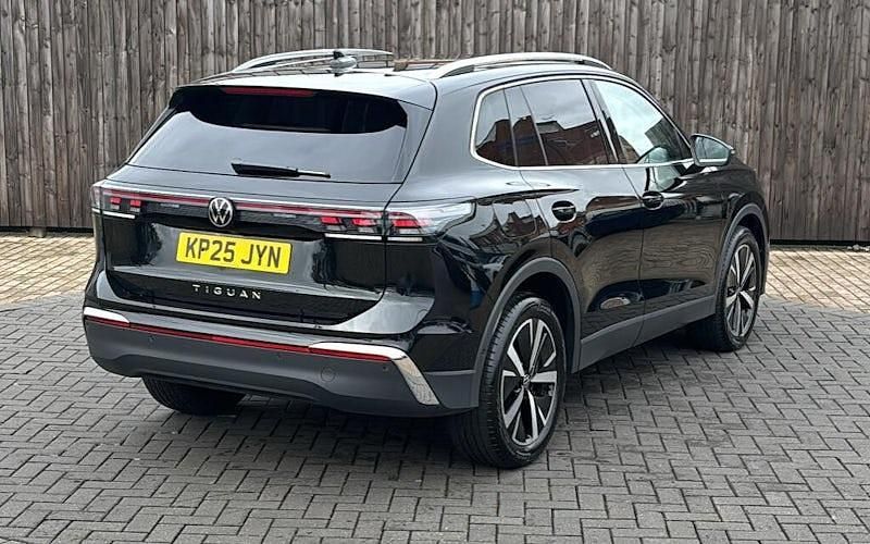 Used 2023 VW Tiguan Elegance SUV | £32,999 - Image 1/4
