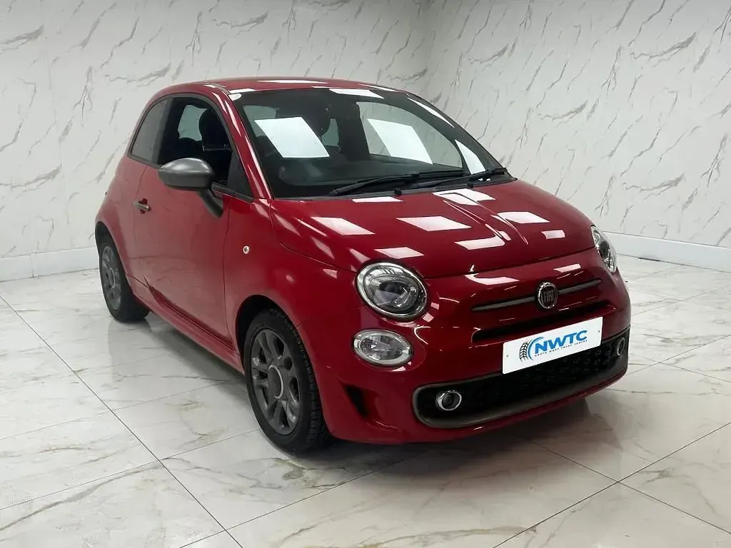 Used Fiat 500 S 69 HP (50 kW) 2019 Red Hatchback