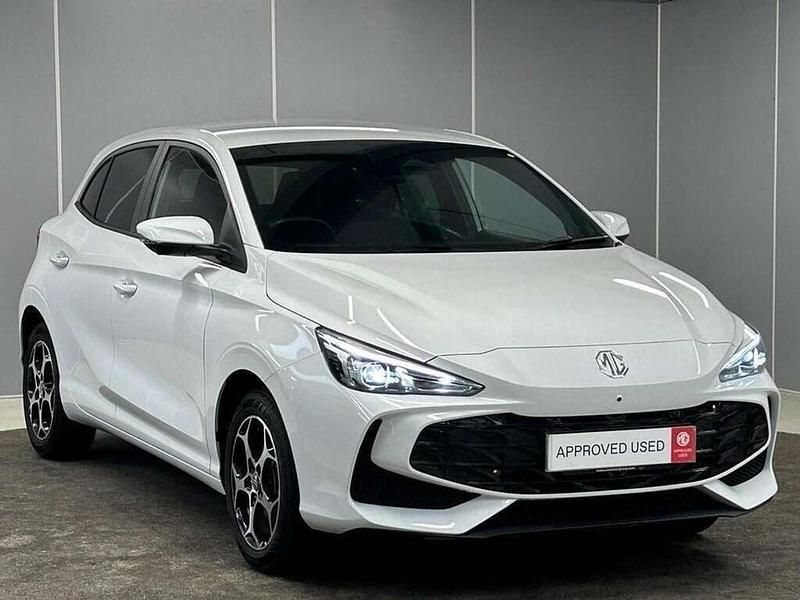 Used MG MG3 Trophy 194 HP (142 kW) 2025 White Hatchback