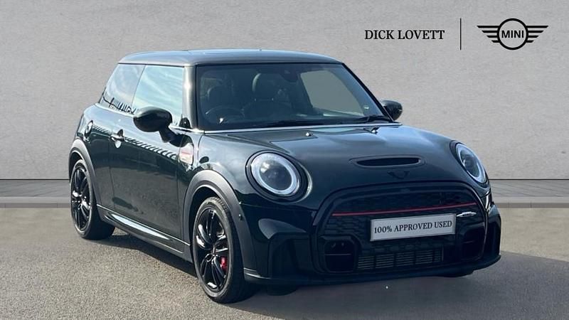 Used Mini John Cooper Works Hatch 228 HP (167 kW) 2022 Green Hatchback