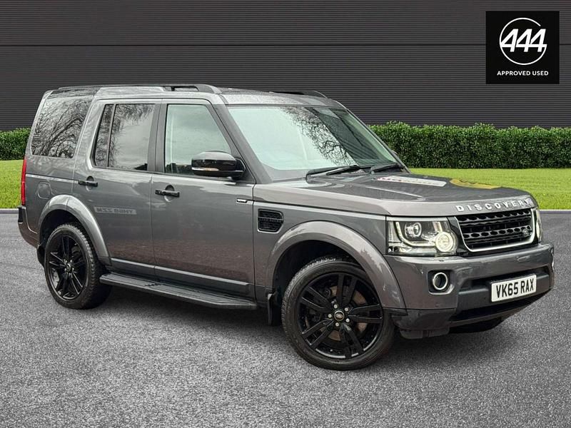 Grey Used 2015 Land Rover Discovery 4 HSE Luxury SUV | £14,000 (Expensive) - Image 1/4