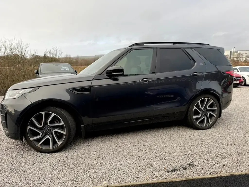 Used Land Rover Discovery HSE Luxury 306 HP (225 kW) 2019 Grey SUV