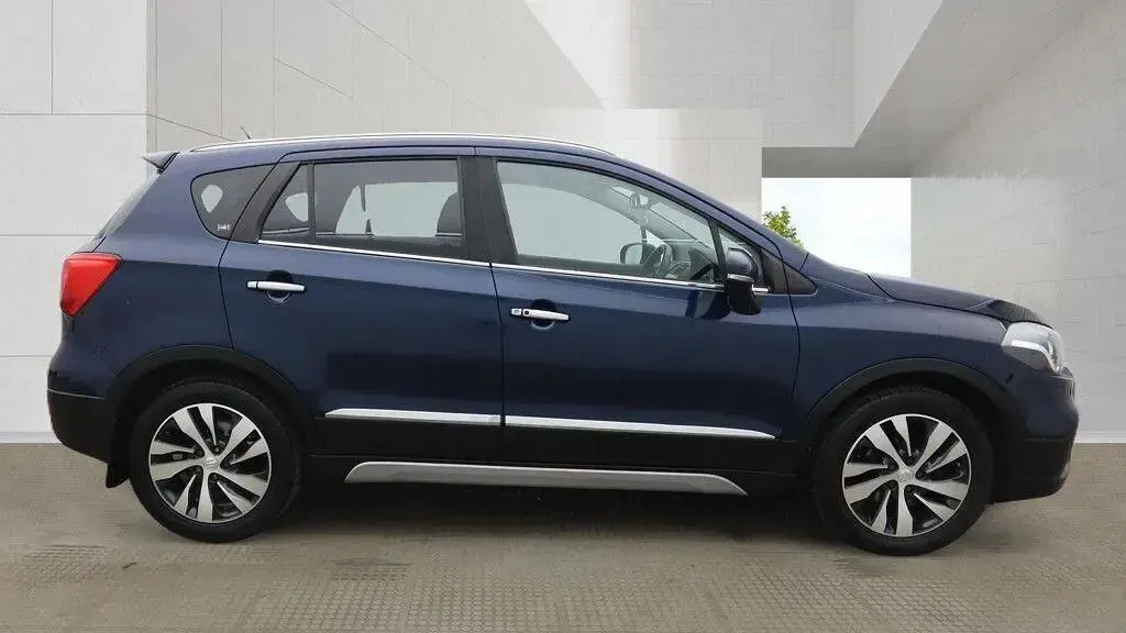Used Suzuki SX4 S-Cross SZ-T 2018 Blue SUV