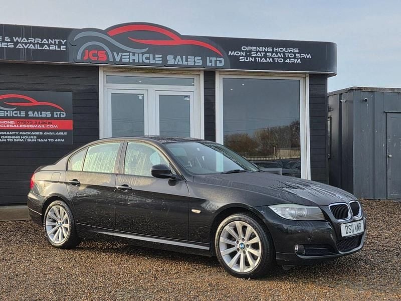 Used BMW 320 Comfort Edition 2011 Black Sedan