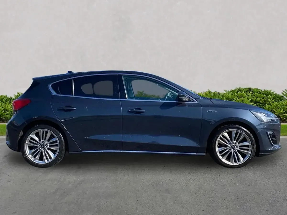 Usado Ford Focus Vignale 125 HP (91 kW) 2020 Azul Citadino