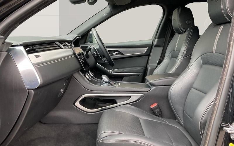 Used Jaguar F-Pace R-Dynamic 204 HP (150 kW) 2024 SUV