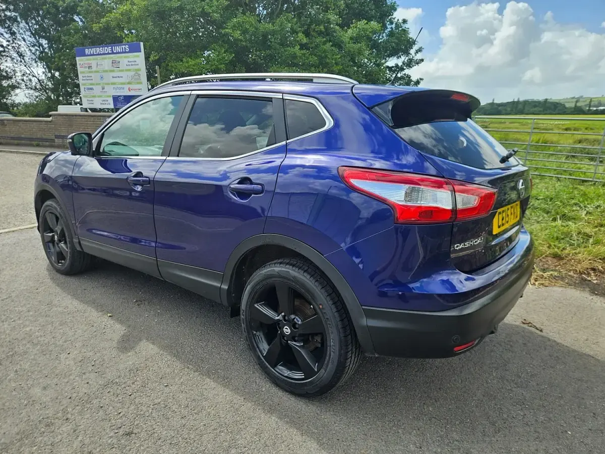 Used Nissan Qashqai N-TEC 115 HP (84 kW) 2015 Blue SUV