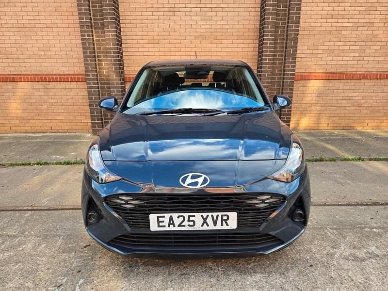 New Hyundai i10 Advanced 2025 Grey Hatchback