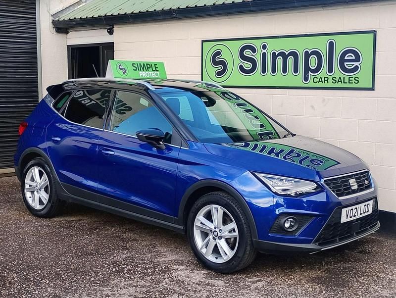 Blue Used 2021 Seat Arona FR SUV | £13,189 (Good price) - Image 1/4