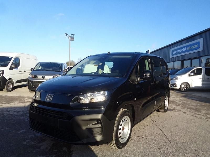 New Fiat Doblò S 2026 Black MPV