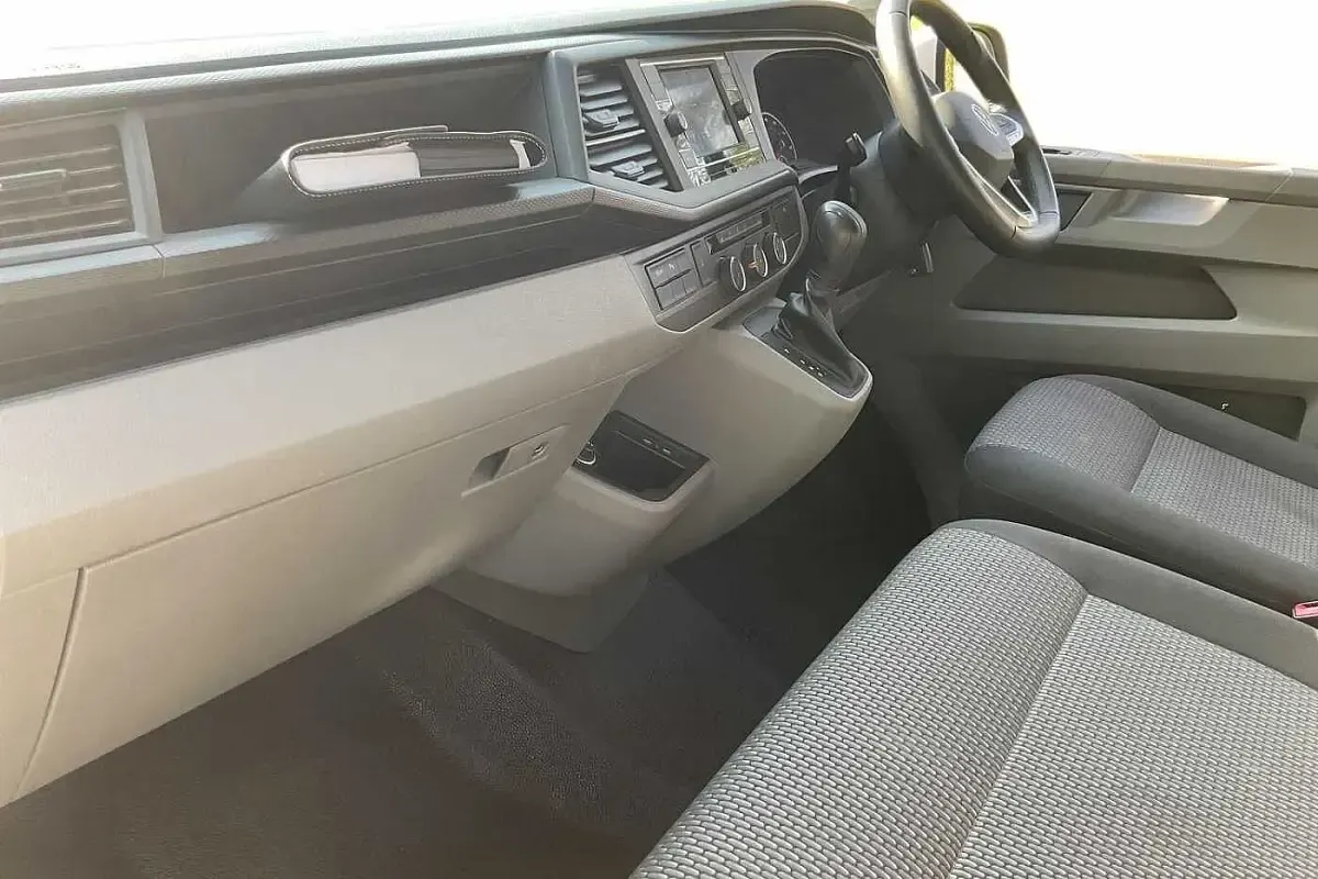 Used VW Transporter Highline 2023 White Van