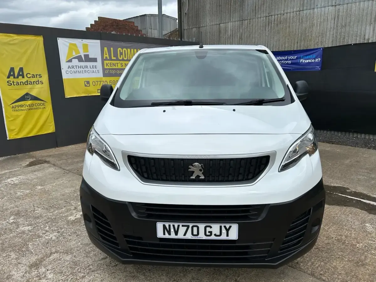 Begagnad Peugeot Expert 101 HK (74 kW) 2020 Vit Van