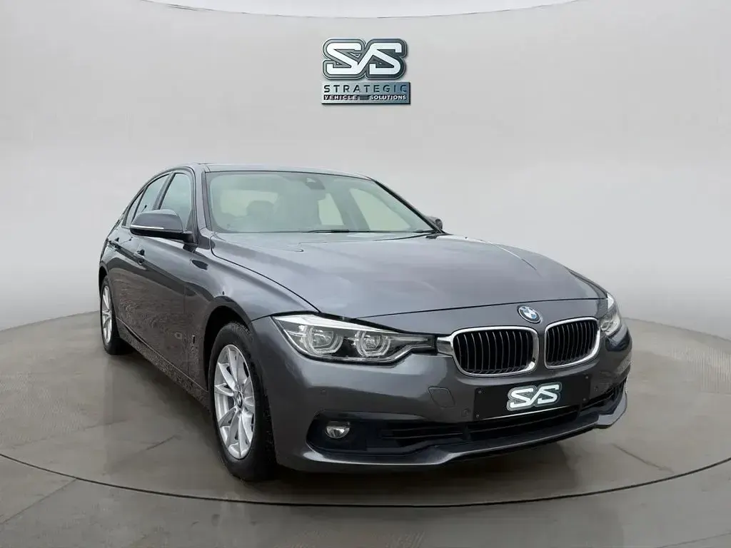 Used BMW 330e Comfort Edition 2017 Grey Sedan