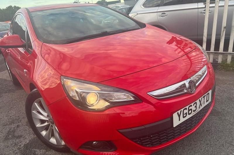 Used 2013 Vauxhall Astra GTC SRi Coupe | £4,495 (Good price) - Image 1/1