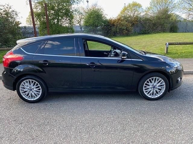 Used Ford Focus Zetec 2012 Black Hatchback